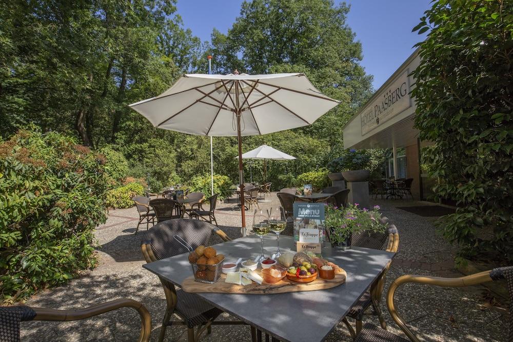 Fletcher Hotel-Restaurant Paasberg Лохем Екстериор снимка