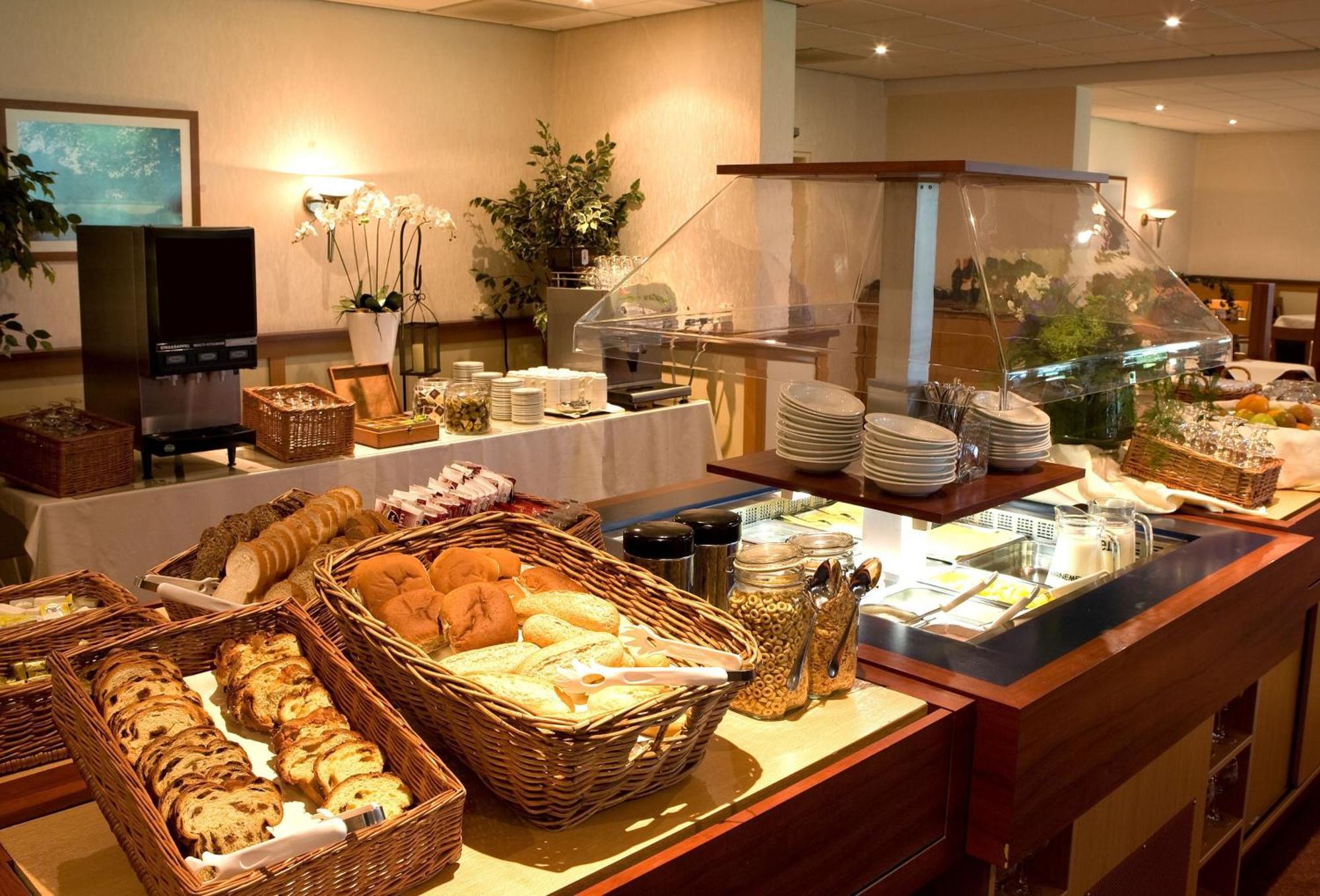 Fletcher Hotel-Restaurant Paasberg Лохем Екстериор снимка