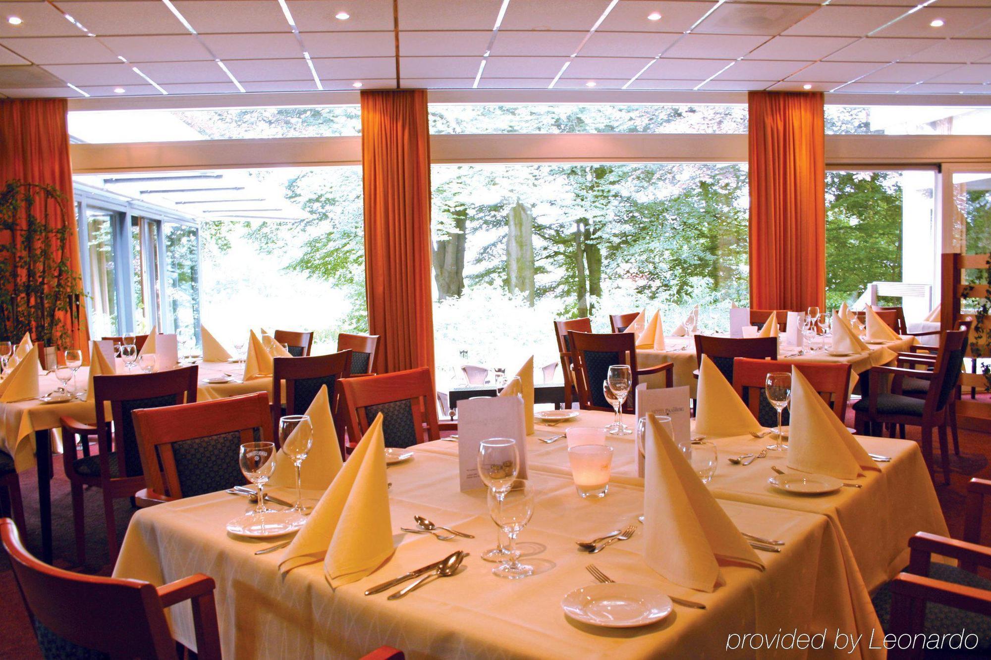 Fletcher Hotel-Restaurant Paasberg Лохем Ресторант снимка