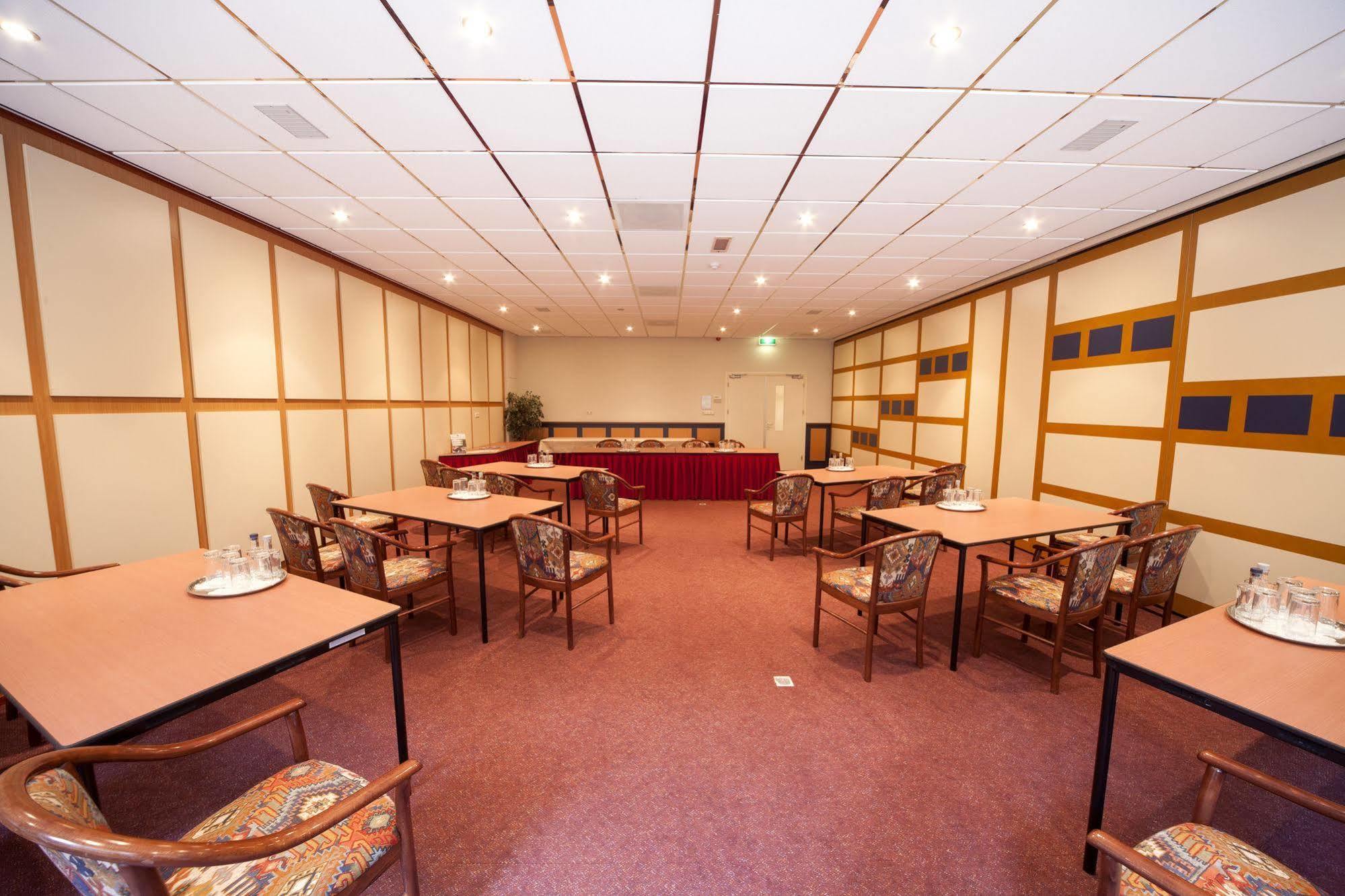 Fletcher Hotel-Restaurant Paasberg Лохем Екстериор снимка