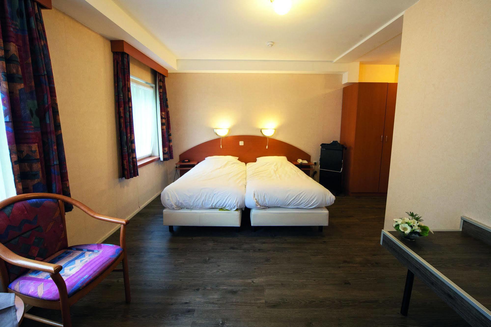 Fletcher Hotel-Restaurant Paasberg Лохем Екстериор снимка